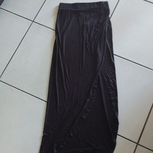 Side slit maxi skirt